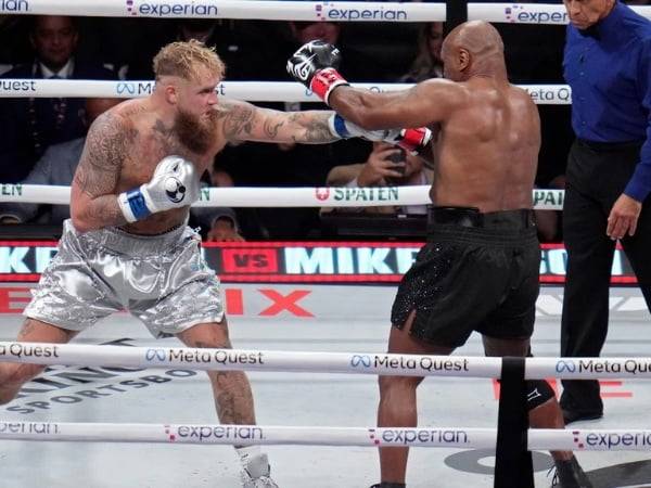 Jake Paul vs Mike Tyson