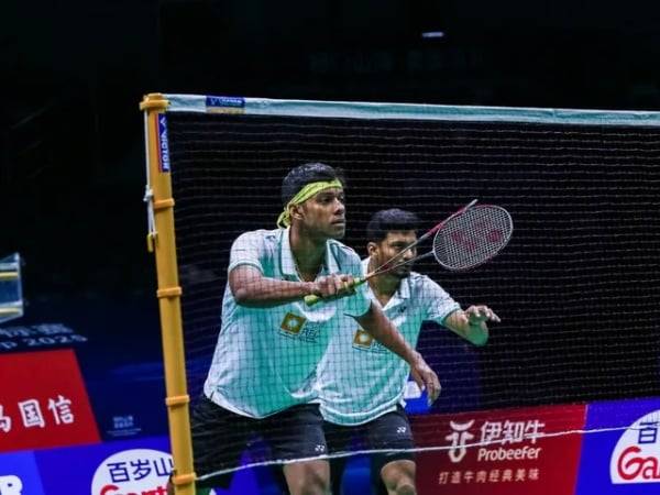 India, kicked off their Badminton Asia Mixed Team Championships 2025 campaign with a thumping 5-0 victory