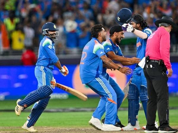 India defeat New Zealand by 4 wickets to win their third Champions Trophy title