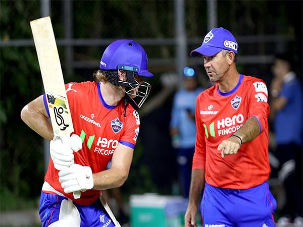 Delhi Capitals' Head Coach Ricky Ponting with Jake Fraser (Image: DC Media)