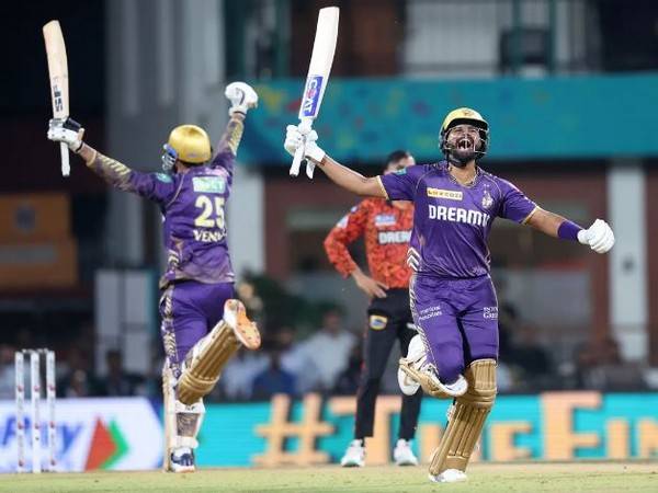 Venkatesh Iyer and Shreyas Iyer after hitting the winning shot. (Photo- IPL)