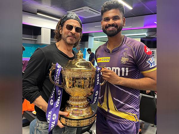 Shah Rukh Khan and Shreyas Iyer (Photo: Shreyas Iyer/X)