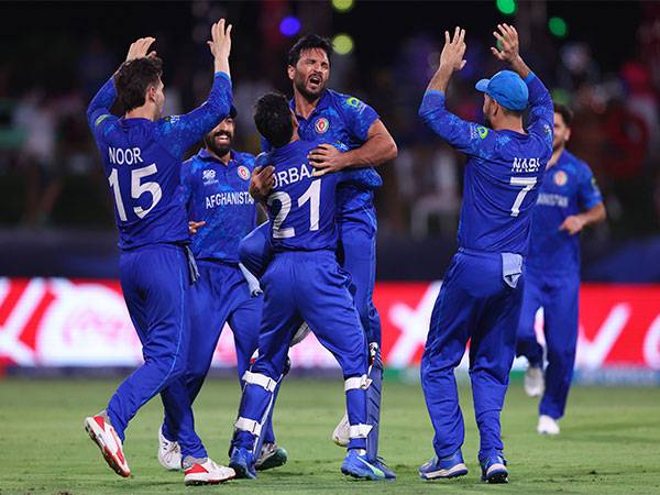 Gulbadin Naib celebrating with teammates (Photo: Afghanistan Cricket Board/X)