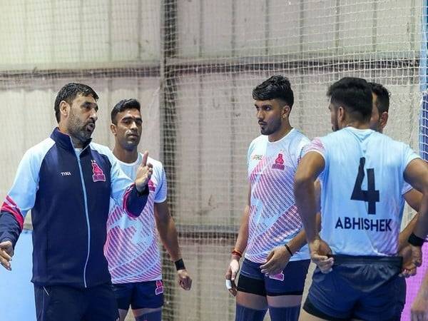 Jaipur Pink Panther players in training session (Photo: PKL)