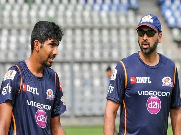 Paras Mhambrey with Jasprit Bumrah. (Photo- MI)