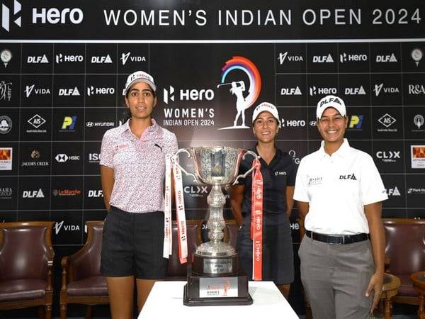 Diksha Dagar, Tvesa Malik Sandhu and Hitaashee Bakshi (Photo: Women’s Indian Open)