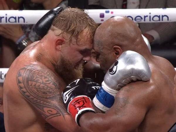 Jake Paul and Mike Tyson (Photo: Netflix/X)