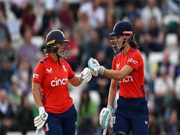 England all-rounder Alice Capsey (L). (Photo: ICC)