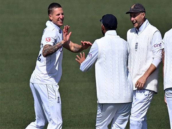 Brydon Carse celebrating with the team after taking a wicket. (Picture: X/@englandcricket)