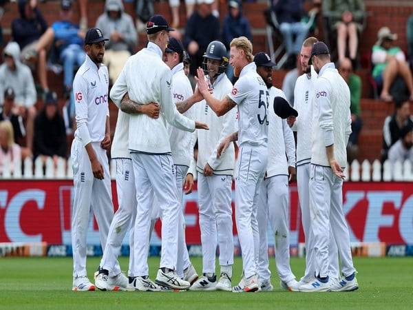 England team celebrating a wicket. (Photo- England Cricket/@EnglandCricket)