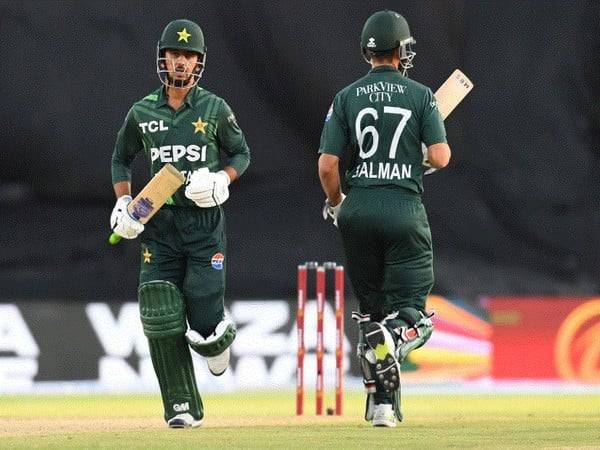 Saim Ayub and Salman Ali Agha (Photo: @TheRealPCB/X)