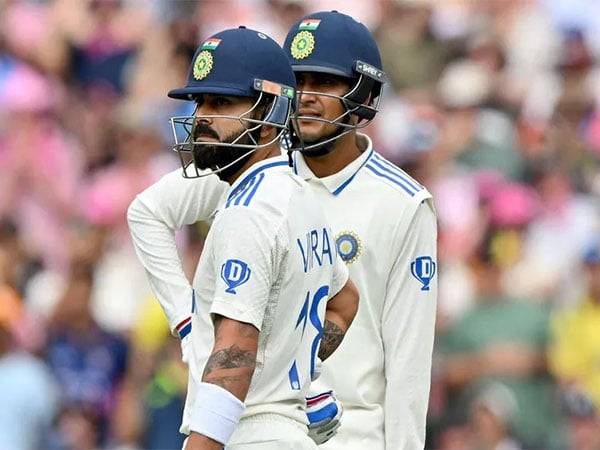 Virat Kohli and Shubman Gill. (Picture: cricket.com.au)