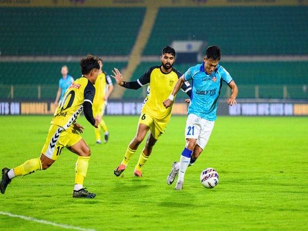 FC Goa's Kumam Udanta Singh dribbling with the ball (Photo: ISL)