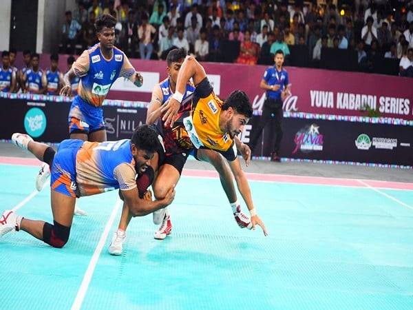 Sonipat Spartans in action during Division 1 of Yuva Kabaddi Series (Image: YKS)