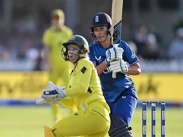 Alyssa Healy and Kate Cross (Photo: ICC)