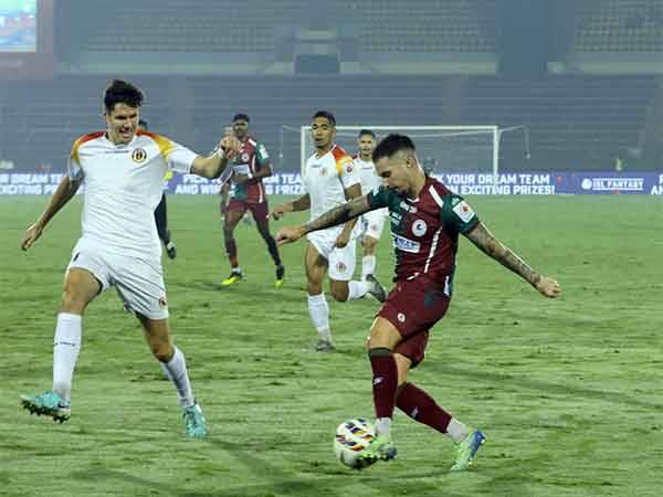 Jamie Maclaren (Photo: ISL)