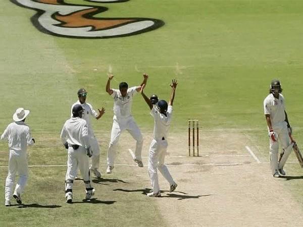 Anil Kumble celebrating with his team at Perth. (Photo- Anil Kumble X/@@anilkumble1074)