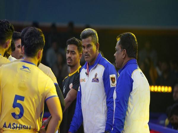 Tamil Thalaivas' chief coach Udayakumar along with strategy coach Dharmaraj Cheralathan (Image: Tamil Thalaivas media)