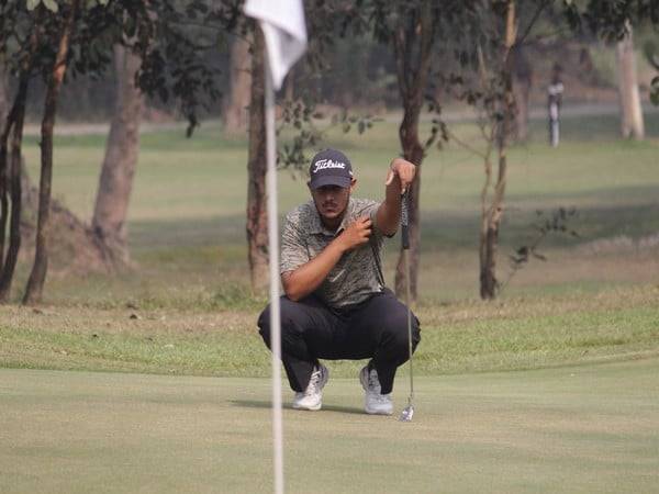 Aditya Garg in action during Pre-Qualifying I of PGTI Qualifying School 2025 (Image: PGTI)