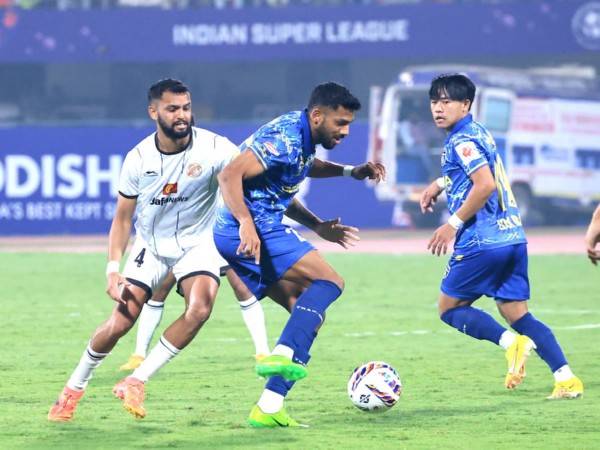 Odisha FC and Punjab FC players in action (Photo: ISL)