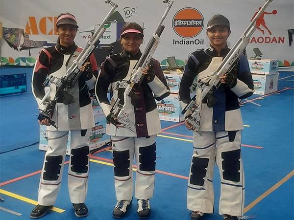 Ananya Naidu, Sonam Uttam Maskar & Arya Rajesh Borse at the Karni SIngh Shooting range on Tuesday  (Photo: NRAI)