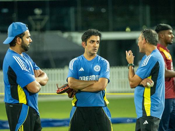 Gautam Gambhir with captain Rohit Sharma (Photo: @BCCI/X)