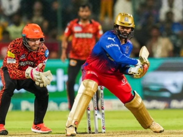 Dinesh Karthik smashed a blistering fifty against SRH