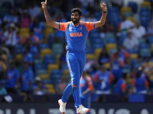 Kapil Dev has applauded Jasprit Bumrah