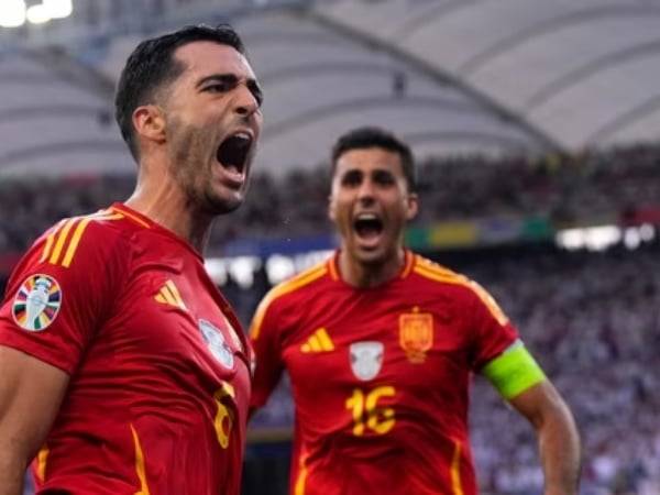 Spain end Germany's Euro 2024 campaign with 2-1