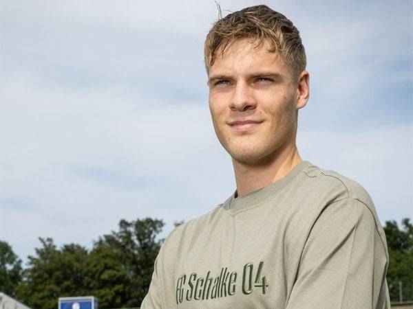 Emil Hojlund (Photo: Schalke/X)